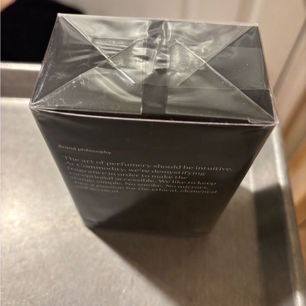 Commodity Gold Eau de Parfum - Black & White Packaging - Picture 2 of 5